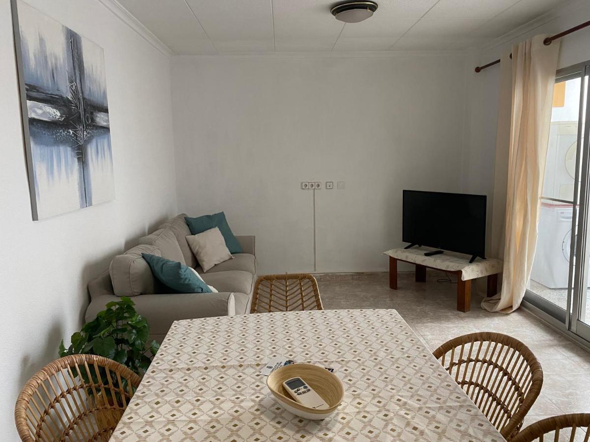 Cozy Apartment In Centre Of Alicante Near Plaza De Toros Exterior foto